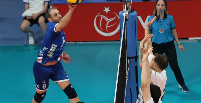 Bursa Büyükşehirli Efeler'Den Üst Üste Üçüncü Galibiyet