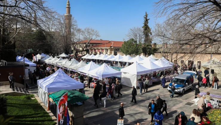Bursa'Da El Emekleri Yine 'Meydan'A Çıktı
