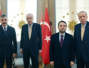 Cumhurbaşkanı Erdoğan, İçişleri Ve Adalet Bakanlarını Çankaya'Da Kabul Etti