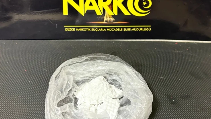 Düzce'De 55 Gram Kokain Ele Geçirildi