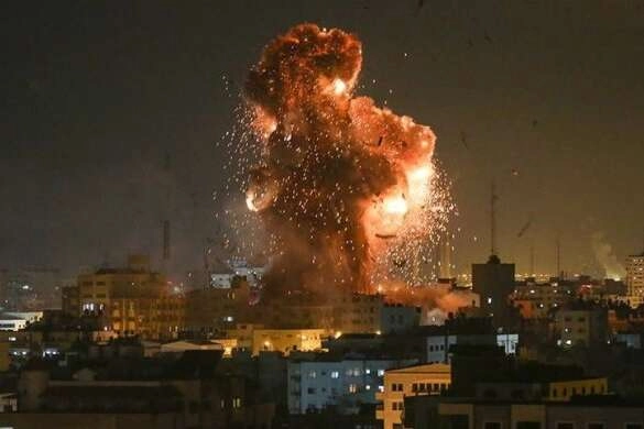 İran, Abd Ve İsrail’i Vurdu