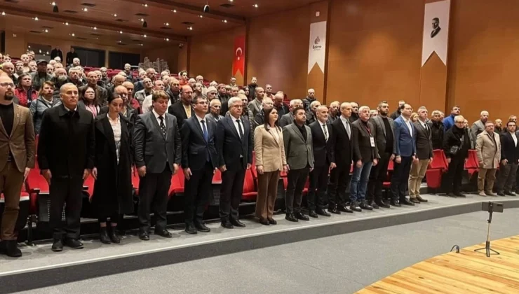 İyi̇ Partili Akalın: Emekli Nefes Alamaz Hale Geldi