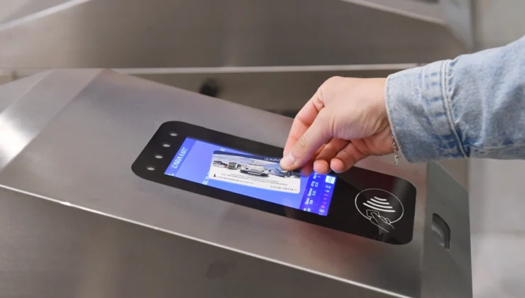 İzmir'De Toplu Ulaşımda “Özel Kart”