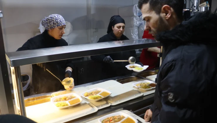 İzmit Kent Lokantaları'Nda Ücretsiz Iftar Hizmeti