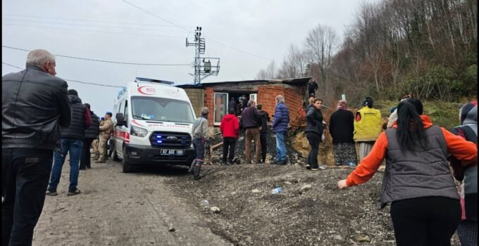 Maden ocağında göçük 3 işçiden 1’i yaralı kurtarıldı