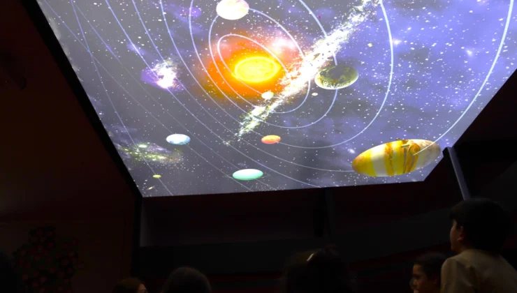 Maltepe’de Minikler Uzayın Sırlarını Bu Atölyede Keşfetti