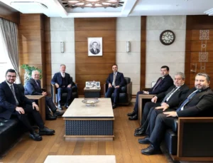 Memduh Büyükkılıç'Tan Bakan Kacır'A Ziyaret