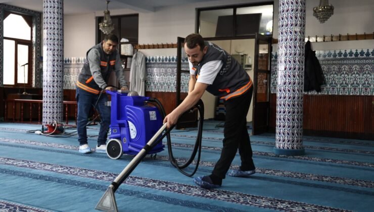 Zonguldak’ta camilerde temizlik seferberliği, Ramazan huzuru hijyenle buluşuyor