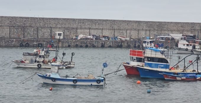 Zonguldak ve Bartın için kuvvetli fırtına uyarısı