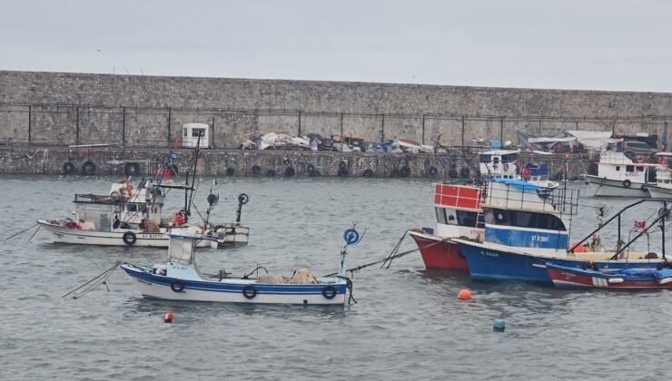 Zonguldak ve Bartın için kuvvetli fırtına uyarısı
