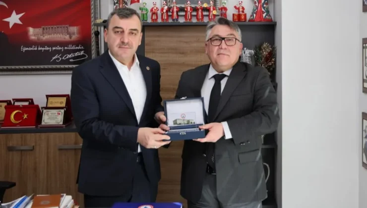 AK Parti Zonguldak Milletvekili Çolakoğlu, Rektör Özölçer’i kabul etti