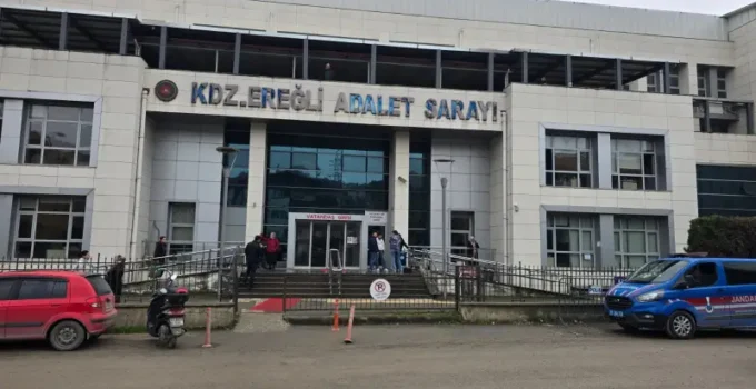 Alacaklarını alamadıklarını iddia eden 3 işçi, hırsızlık şüphesiyle gözaltına alındı