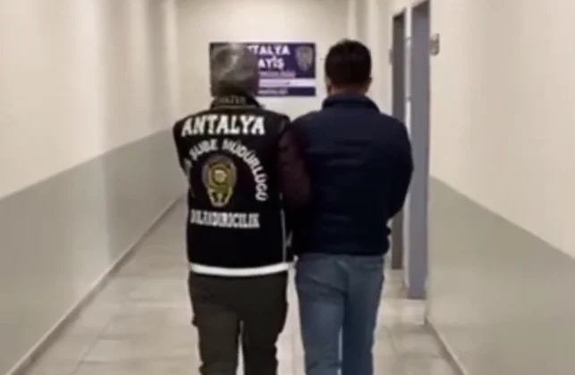 Antalya’da 8,5 Milyon Tl’lik Dolandırıcılık