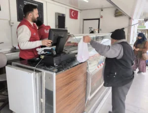 Antalya Halk Et Mobil Satış Tırı’na Ilçelerde Yoğun Ilgi