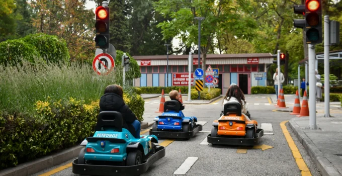 Başkentte Miniklere Trafik Bilinci Eğitimi