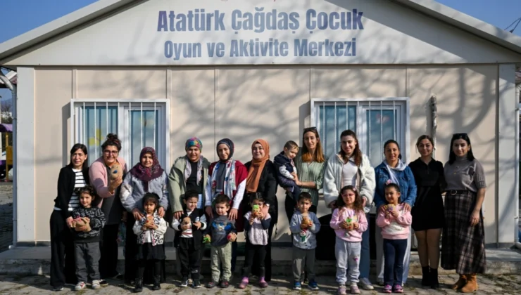 Bornovalı Miniklere Çim Adam Atölyesi