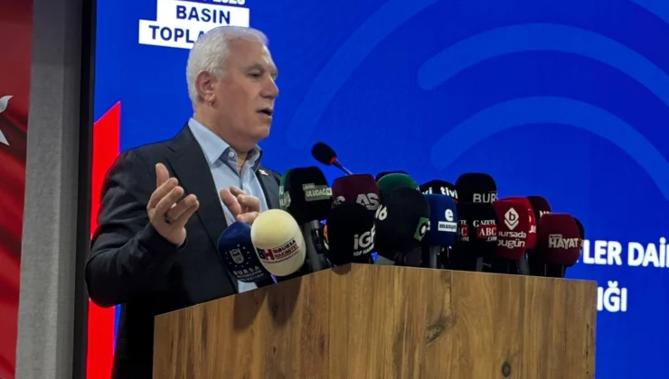 Bursa'Da İyi̇ Parti Ve Anahtar Parti’den Mustafa Bozbey Açıklamaları
