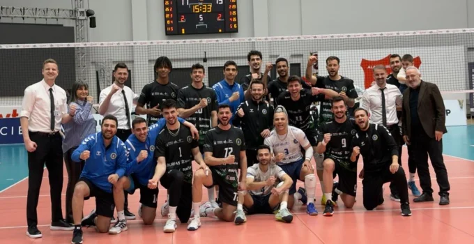 Bursa Büyükşehirli Efeler'Den Muhteşem Dönüş