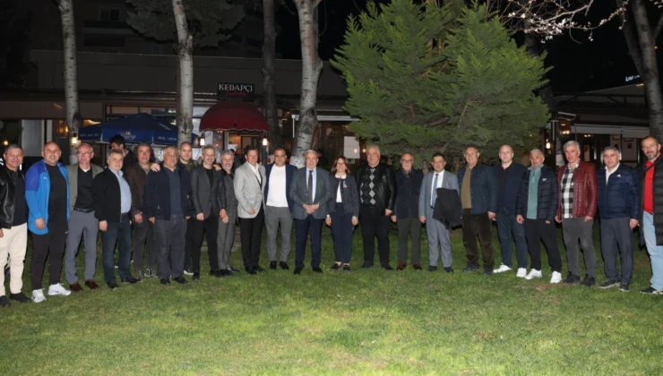 Bursa Nilüfer'De Başkan Özdemir'Den Amatör Spor Kulüpleri Buluşması