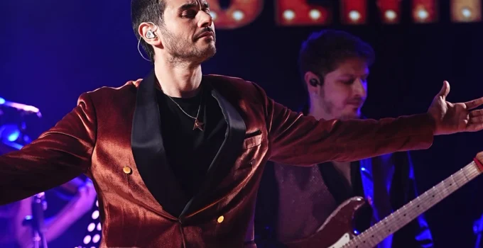 Cem Belevi: Nostaljik Şarkılarda Kendimi Buldum