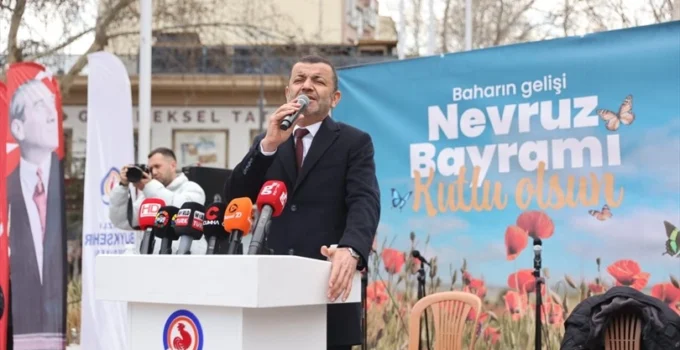 Denizli’de Nevruz Coşkusu: Bahara Görkemli “Merhaba”