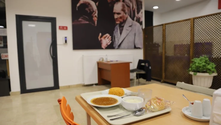 Eskişehir Kent Lokantaları'Ndan Anlamlı Ikram