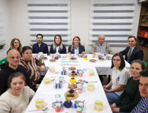 İstanbul'Da Engelsiz Yaşamevi’nde Iftar Buluşması