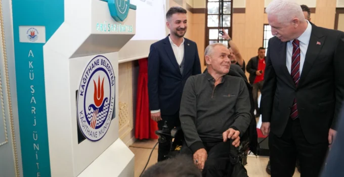 İstanbul Kağıthane'De 'Engelsiz Şarj' Projesi