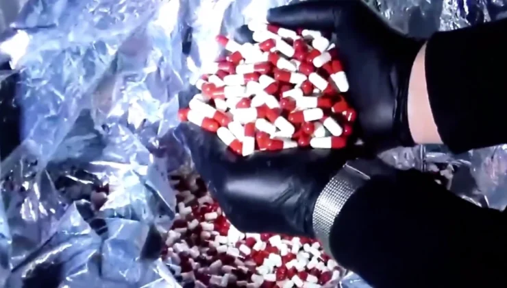 Sınırda Ve Limanda Dev Operasyon! 828 Milyon Tl’lik 484 Kilo Uyuşturucu Ele Geçirildi