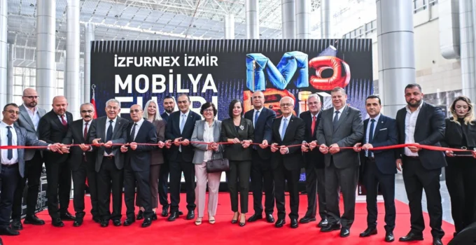 İzfurnex 2026 İzmir Mobilya Fuarı Kapılarını Açtı