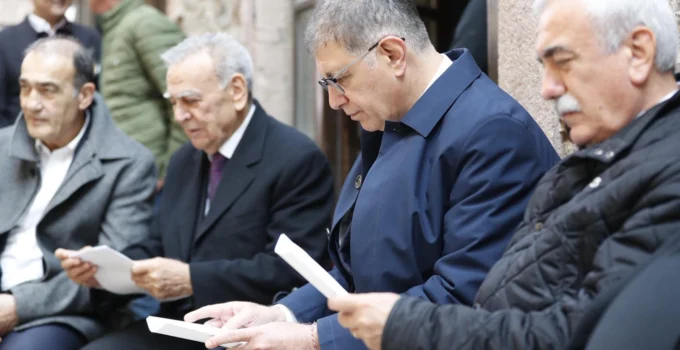 İzmir'De Eski Başkan Kocaoğlu’dan 'Meslek Fabrikası' Desteği