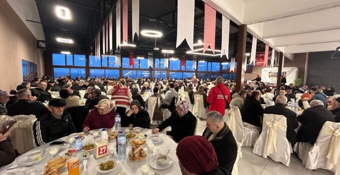 Kastamonu Vakıflar Bölge Müdürlüğü’nden Zonguldak’ta gönül sofrası