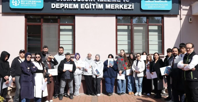 Kocaeli'De 'Beyaz Kalpler' Afet Gerçeğini Deneyimledi
