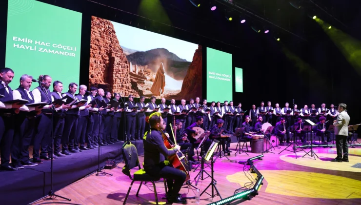 Konya Selçuklu'Da Ilahiler Gönüllere Dokundu