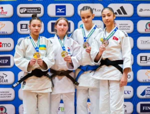 Konyalı Sporcu Havva'Dan Bir Ayda 2 Madalya