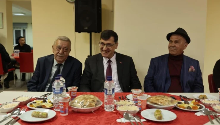 Kütahya'Da Yaşlılar Haftası'Na Özel Kutlama