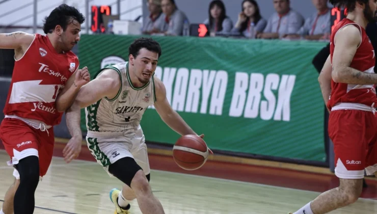 Lider Sakarya Play-Off’a Çeyrek Finalden Gidiyor