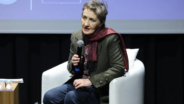 Maltepe'De 'Yoksulluk Kıskacında Kadın' Söyleşisi