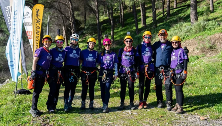 Manisa’da Kadın Sporcular Gelin Uçtu Kanyonu’nu Geçti