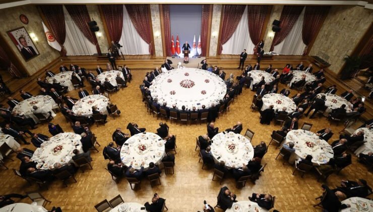 Rektör Özölçer, TBMM’de Rektörler için Düzenlenen İftar Programına Katıldı