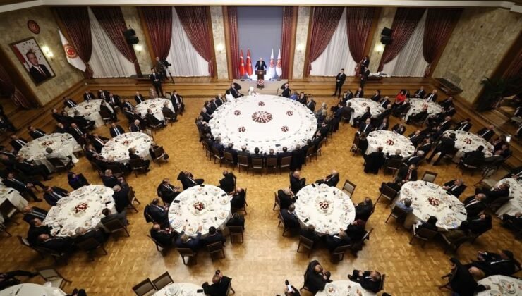 Rektör Özölçer, TBMM’de Rektörler için Düzenlenen İftar Programına Katıldı