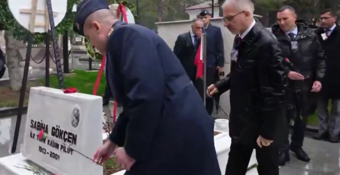 Sabiha Gökçen Vefatının 25. Yılında Anıldı