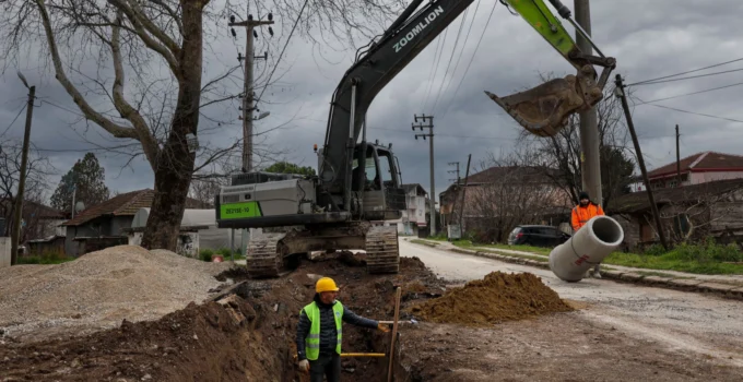 Sakarya Karakamış'A 3 Bin 500 Metrelik Yağmursuyu Hattı