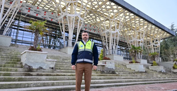 Bursa Yıldırım'A 5 Yıldızlı Gençlik Ve Spor Merkezi