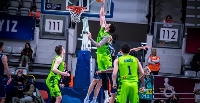 Tofaş, Yunanistan Temsilcisine Mağlup Oldu