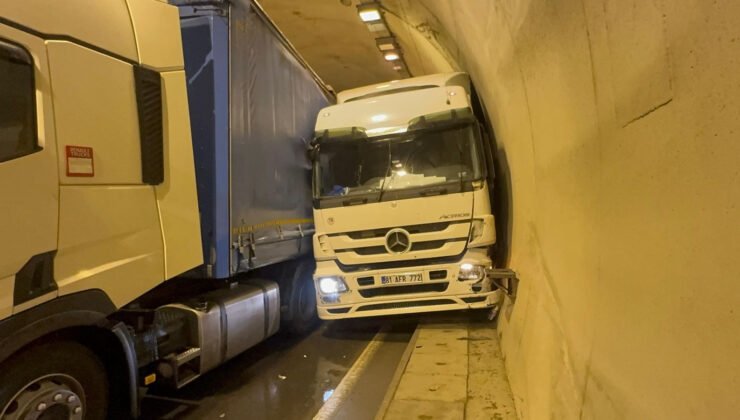 Tünelde tır kabusu: Sıkışan sürücü itfaiye ekiplerince kurtarıldı