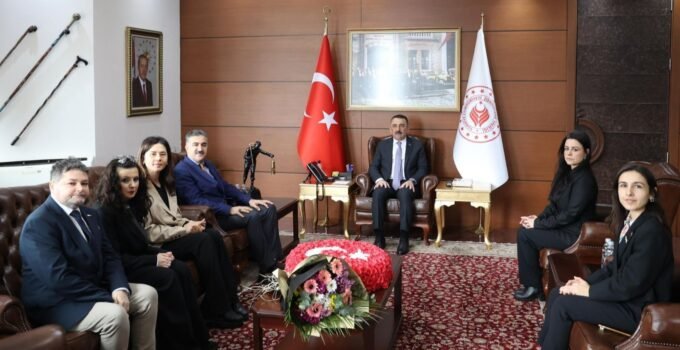 Vali Hacıbektaşoğlu misafirlerini ağırladı