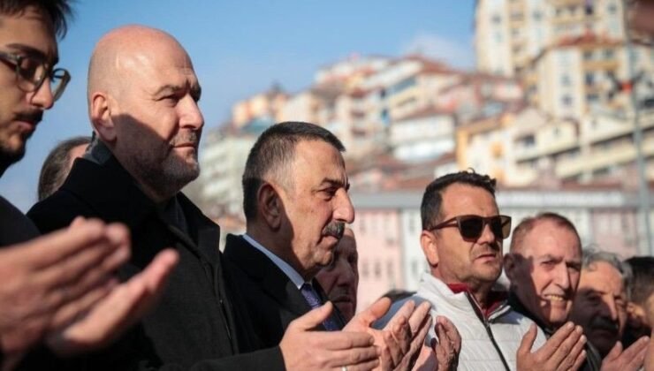 Vali Osman Hacıbektaşoğlu, Ömer Danışmaz için düzenlenen cenaze merasimine katıldı