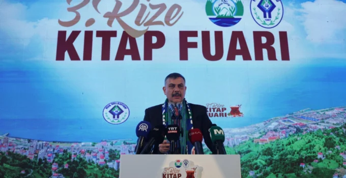Bakan Çiftçi Rize Kitap Fuarı'Nın Açılışına Katıldı