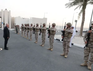 Bakan Güler Katar’da